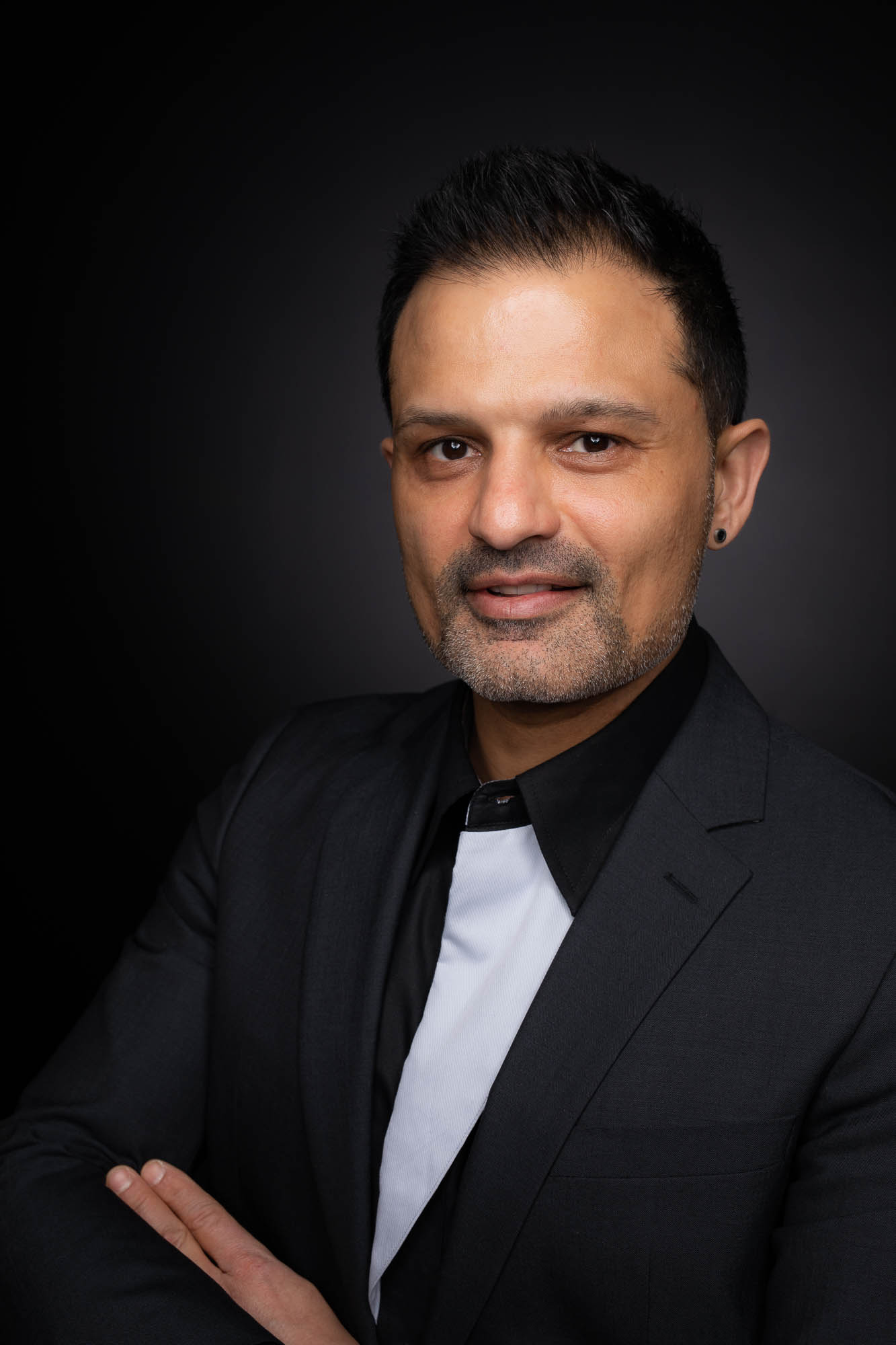 Export x3 Headshot  06153 Dez 01 2019 Headshots 2019  Miro Nicole Nadine 2